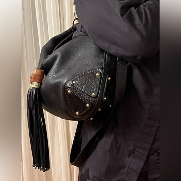 Gucci Black Hobo Bag with Gold Hardware - Picture 16 of 16